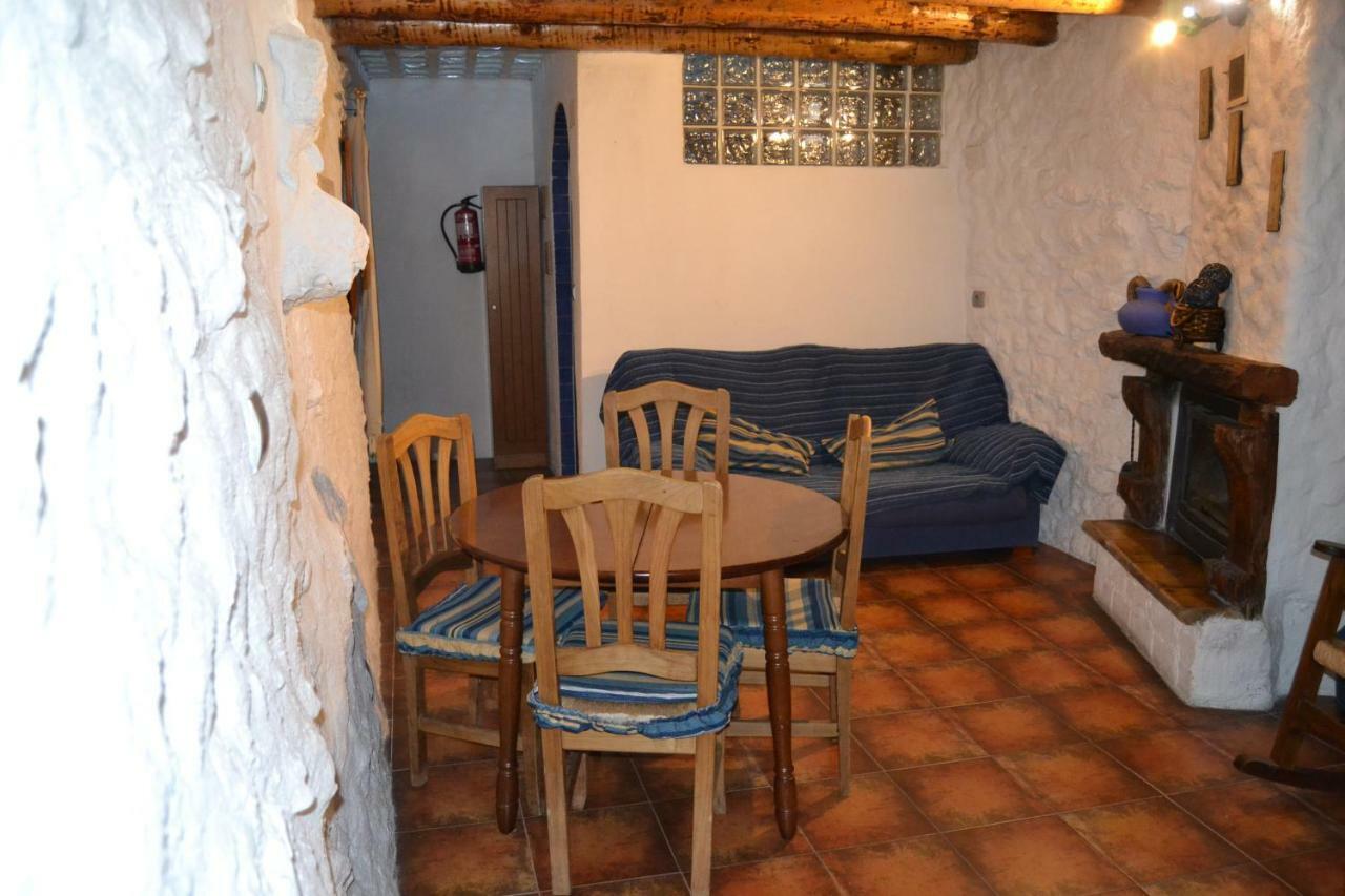 One-Bedroom House,1619233428:JPEG